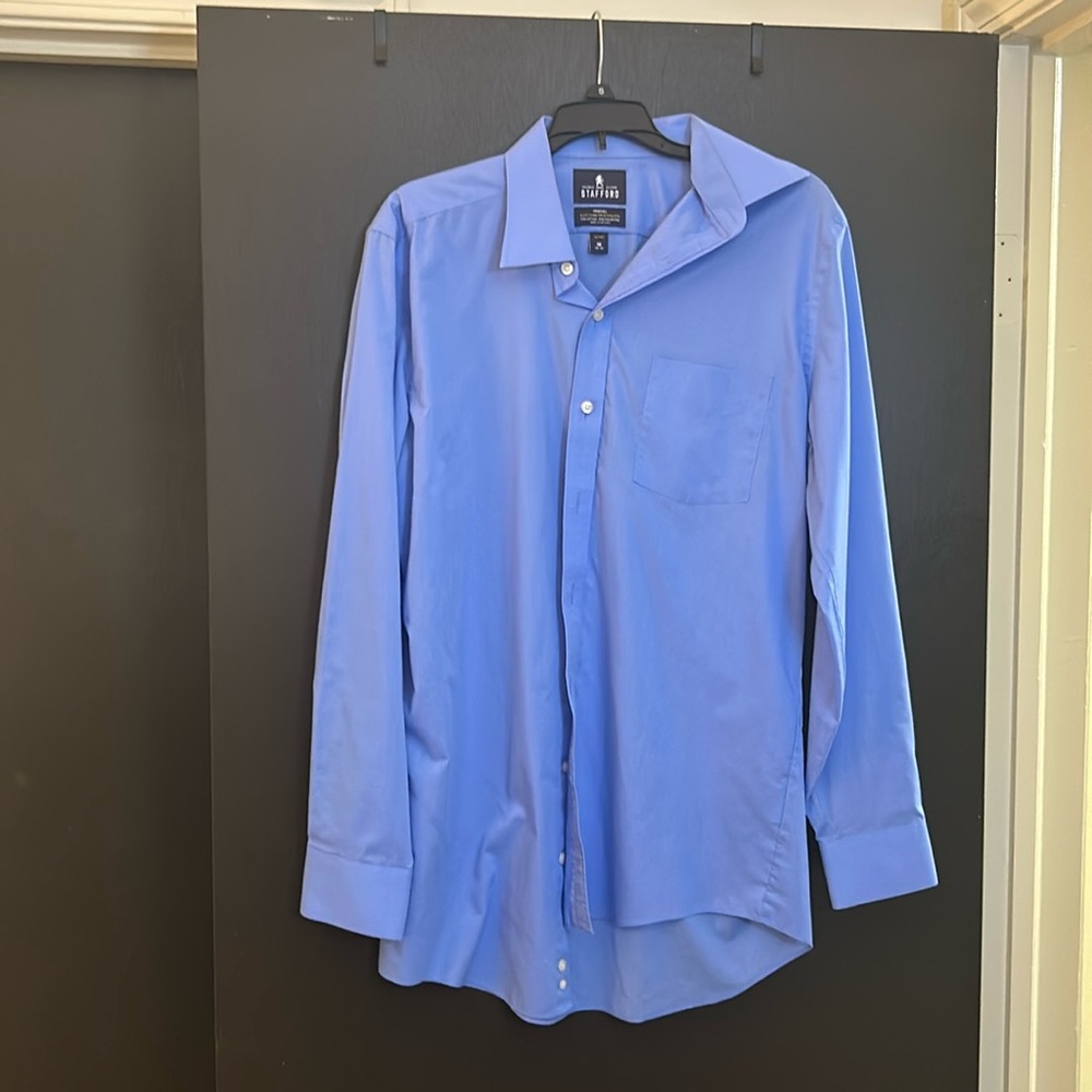 Men’s blue dress shirt
